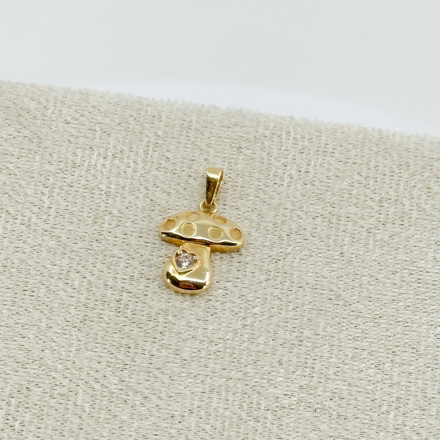 Dije “Hongo de Luz”