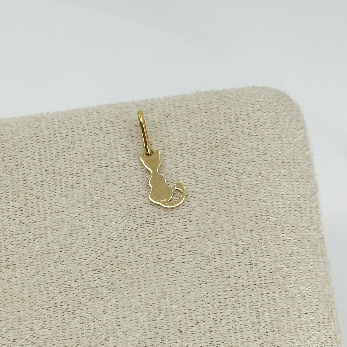 Dije Gatito Silhouette