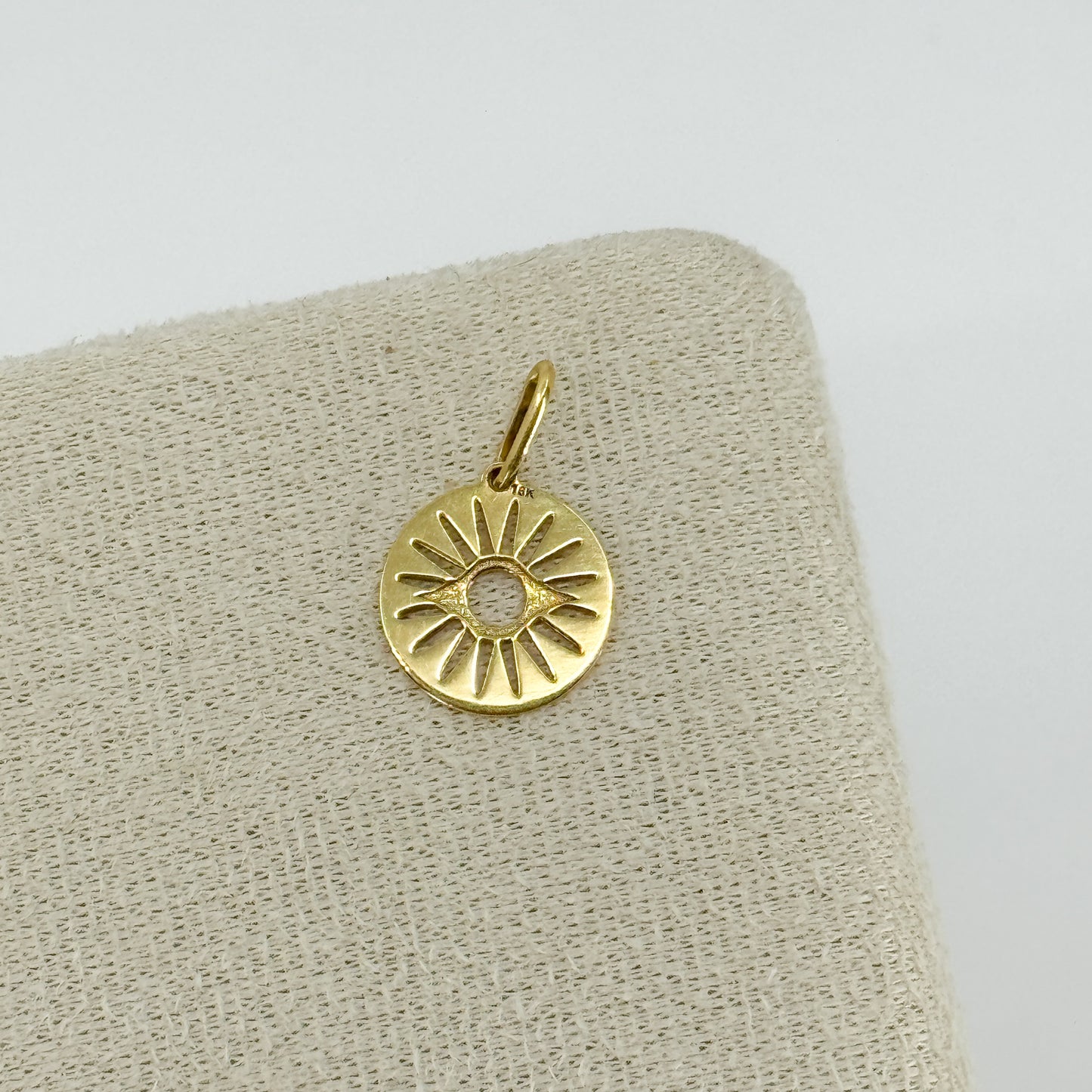 Dije “Sol Radiante”