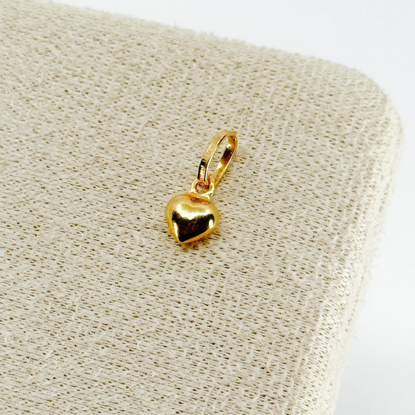 Dije Mini Heart Bombé