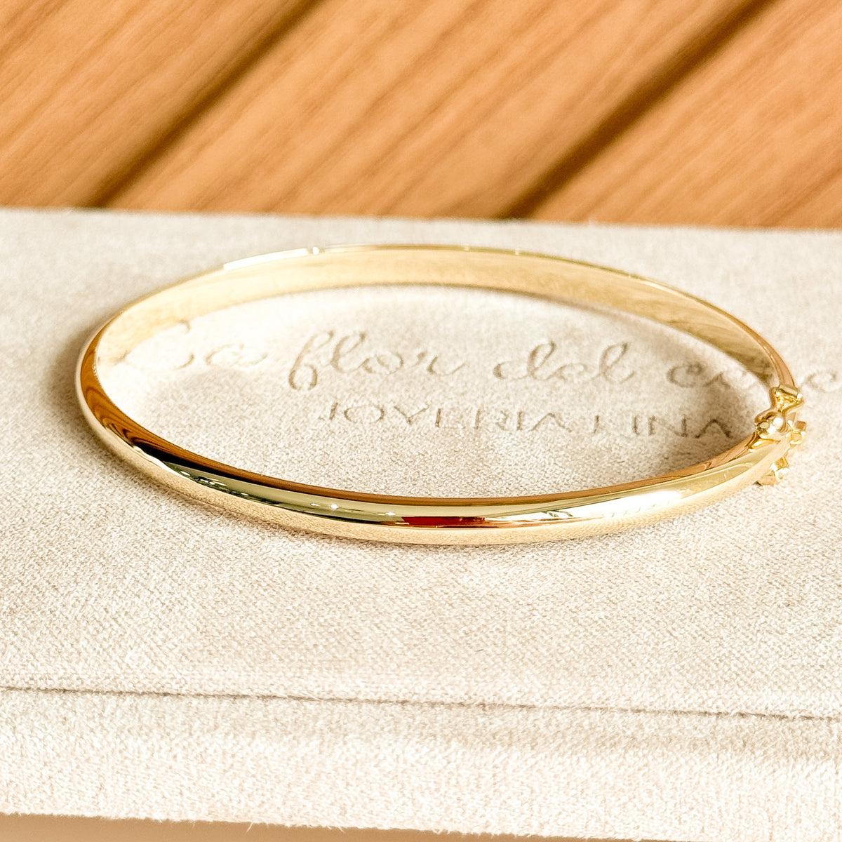Bangle Clásica en Oro 18k