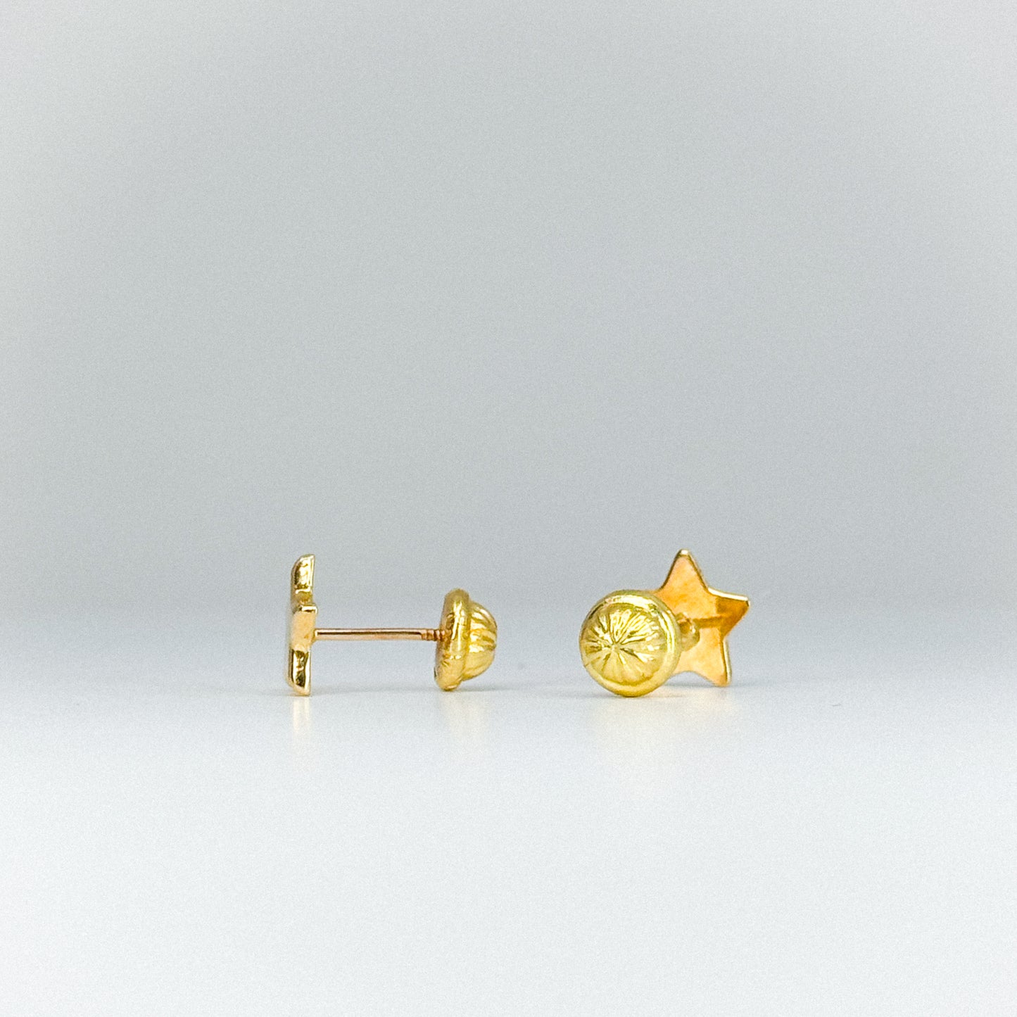 ✨ Aretes Topito Estrella en oro 18k ✨
