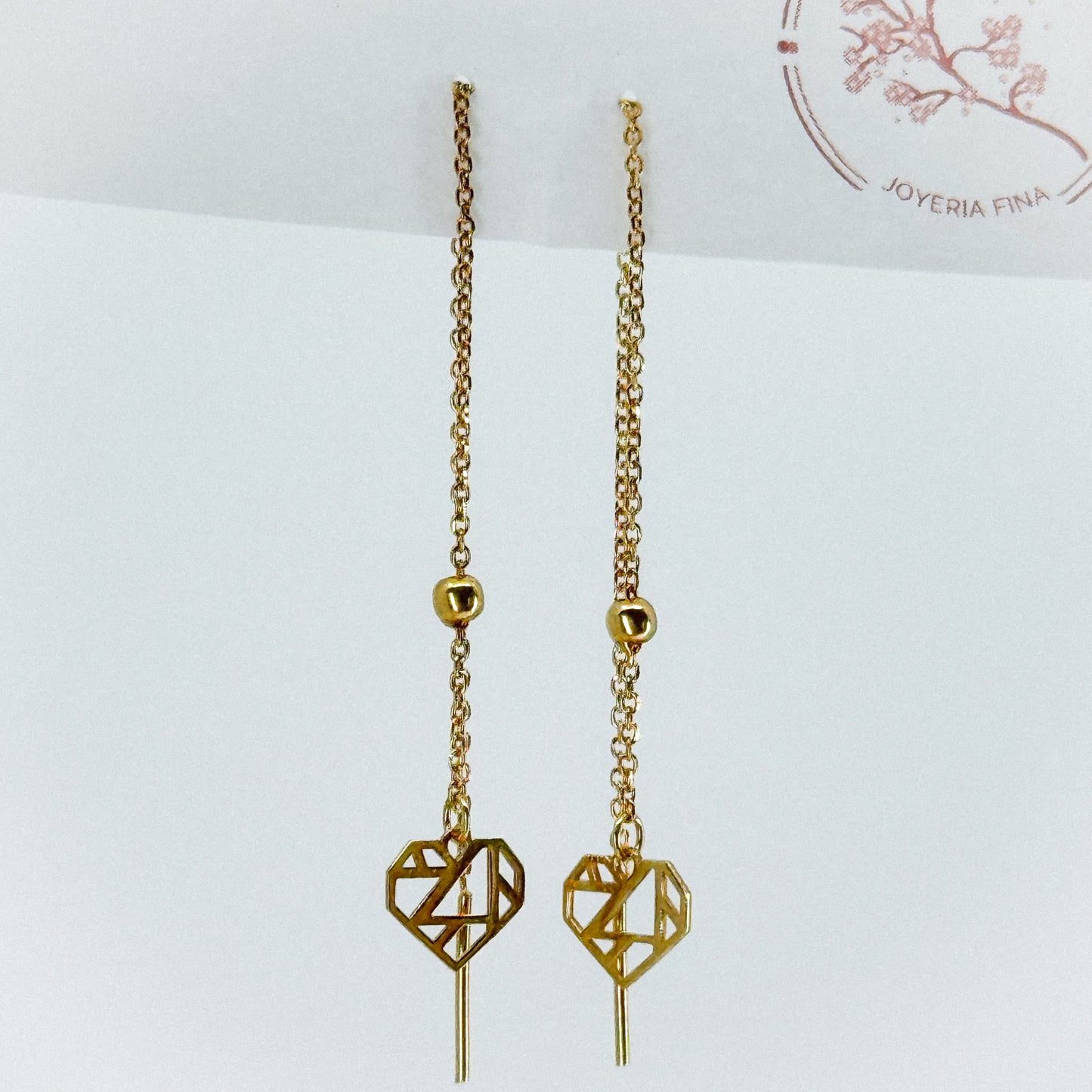 Aretes Corazón Trenzado de Oro 18k