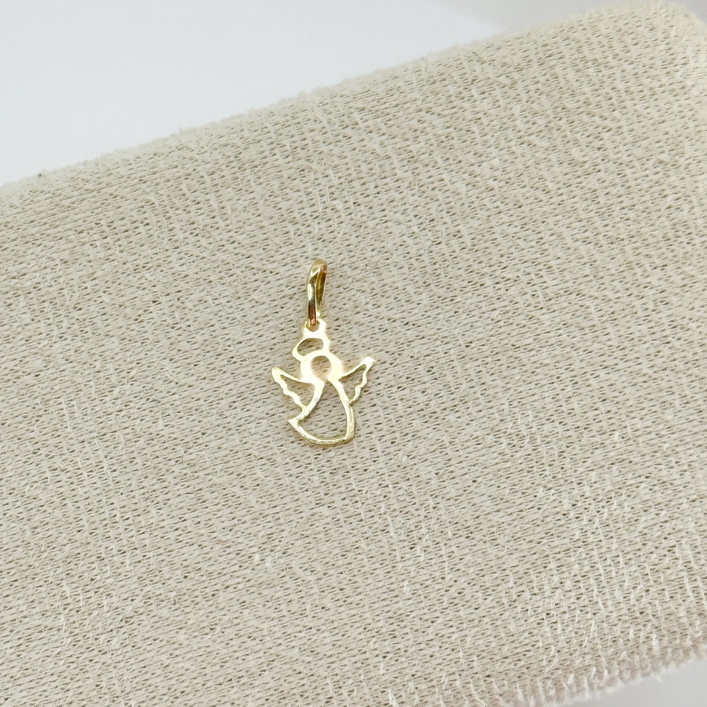 Dije Ángel de Luz – Oro 18k