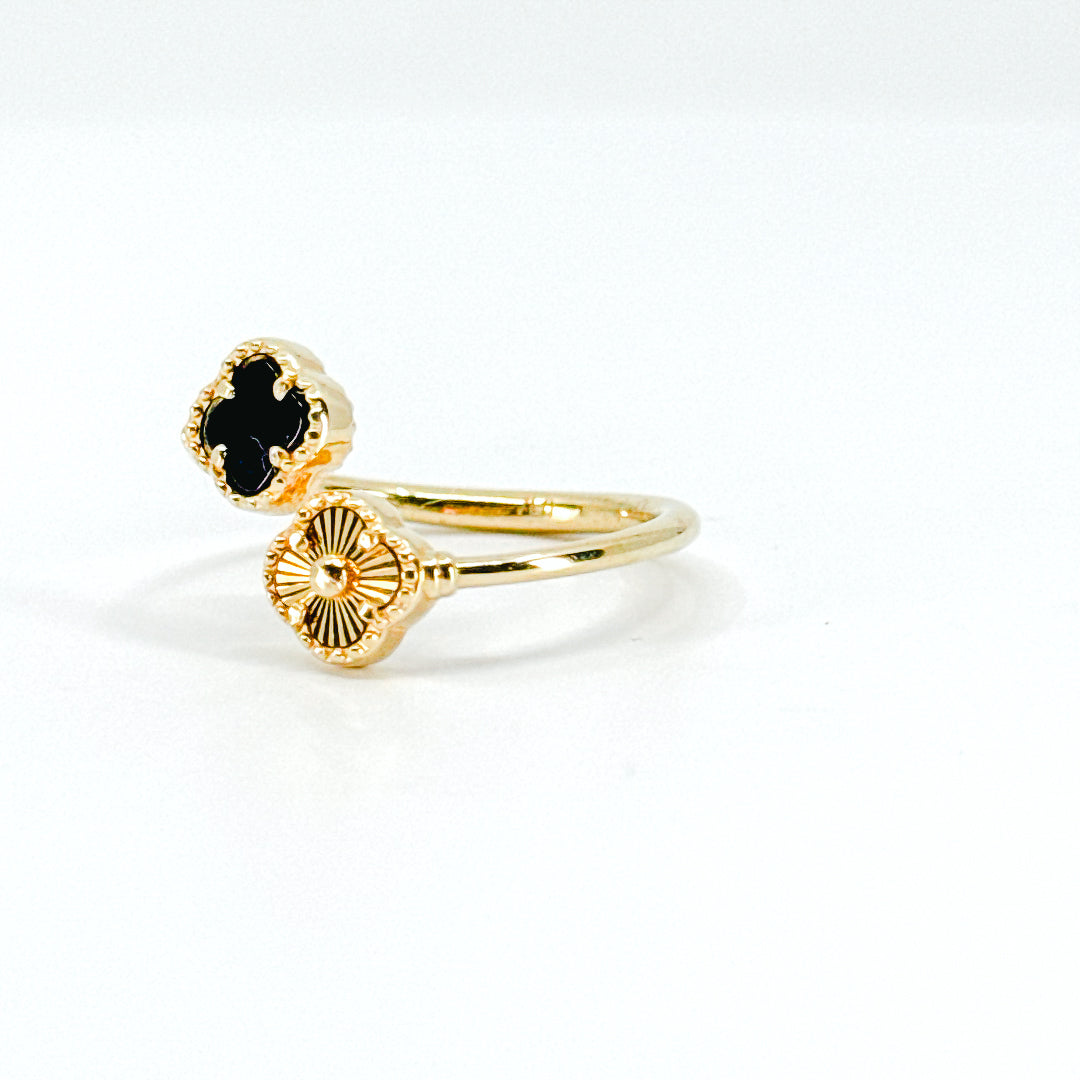 Anillo Trébol ✨ Oro18k