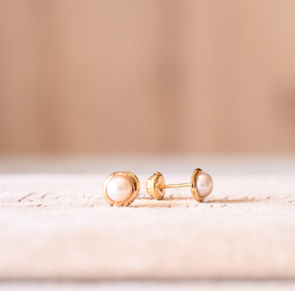 Aretes Dulce Perla en Oro 18K