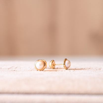 Aretes Dulce Perla en Oro 18K
