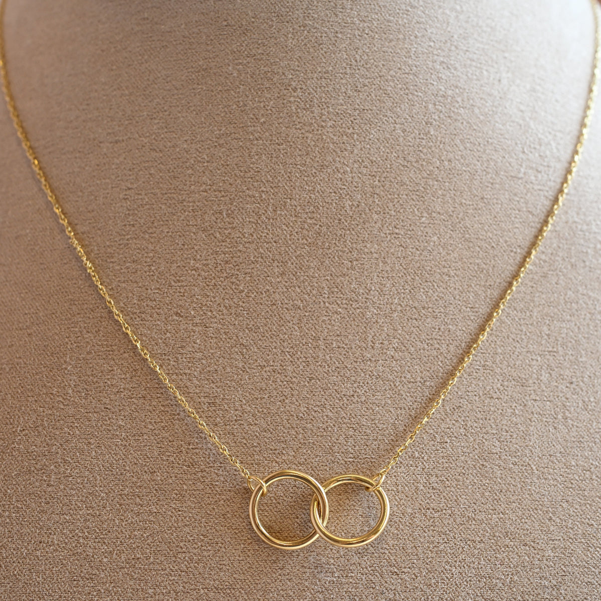 Collar Lazos Eternos Oro 18K