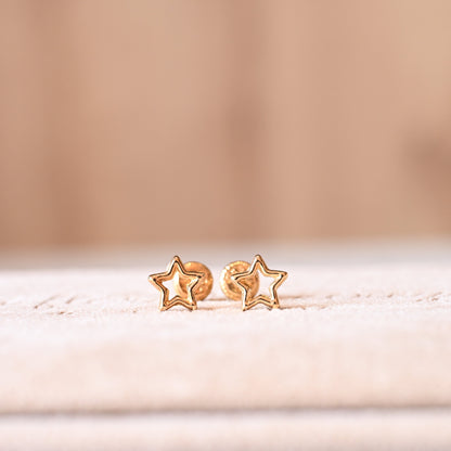 Aretes Estrella Delicada en Oro 18K