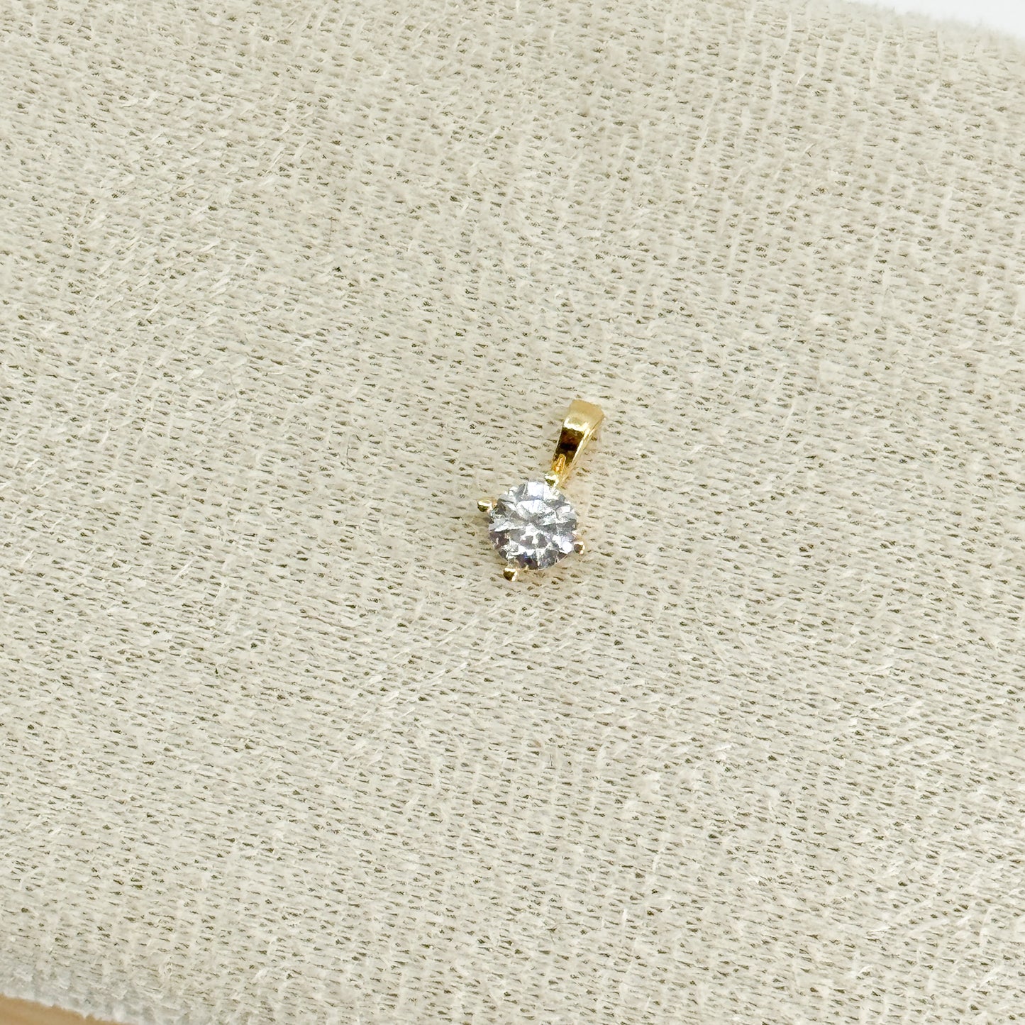 Dije Punto de Luz Vida✨ Oro 18k