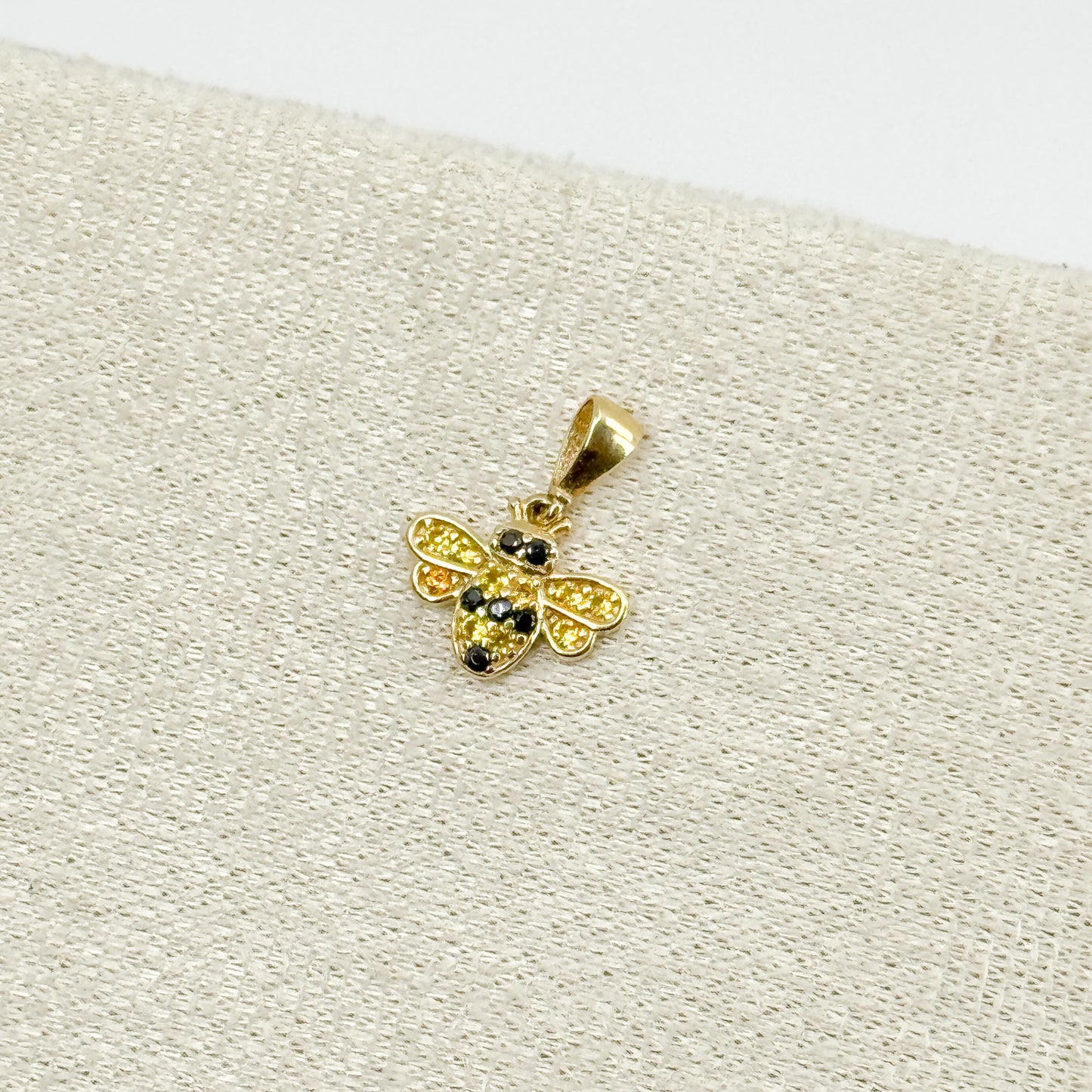 Dije Abeja “Brillo de Miel”