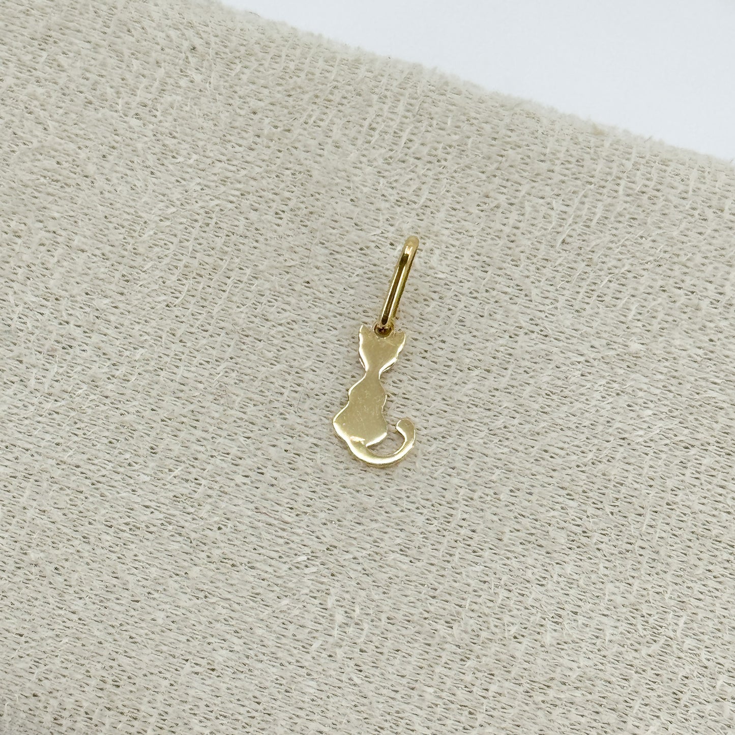 Dije Gatito Silhouette