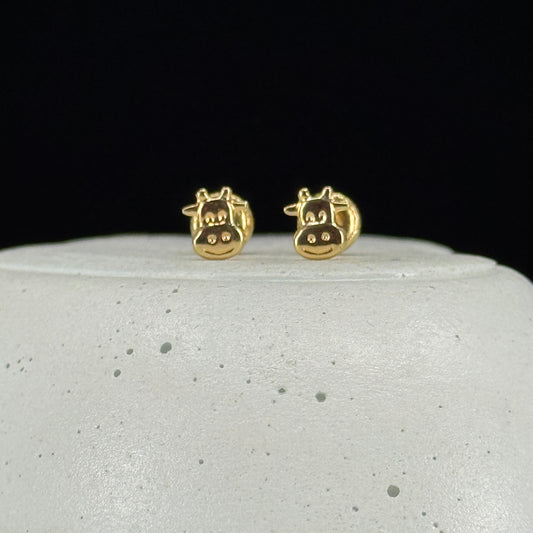 Aretes Vaquita Encanto en Oro 18K