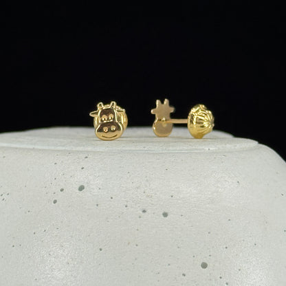 Aretes Vaquita Encanto en Oro 18K