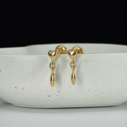 Aretes Corazón Brillo Colgante en Oro 18K
