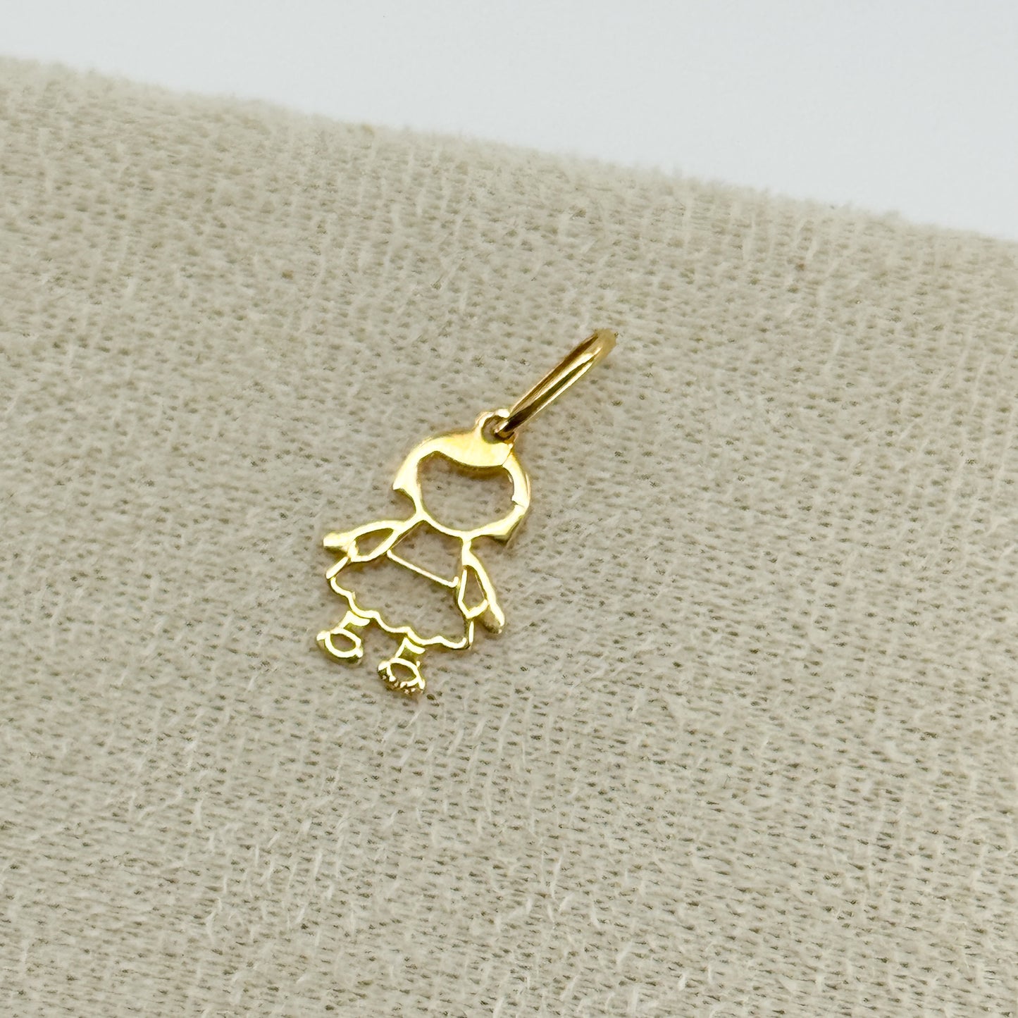 Dije Niña oro 18k ✨