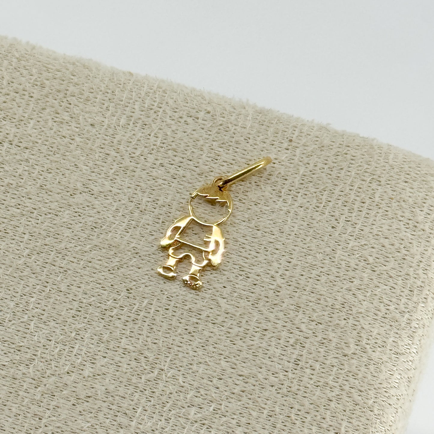 Dije Niño oro 18k ✨