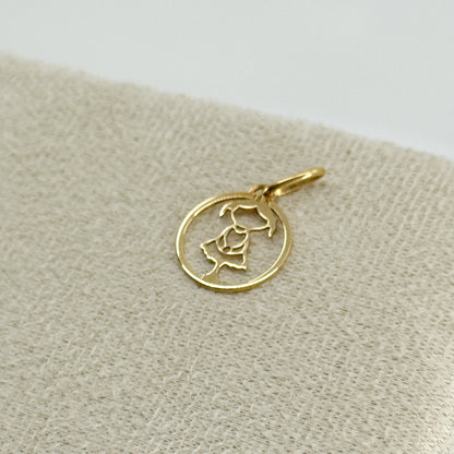 Dije Niña en Placa Redonda oro 18k ✨