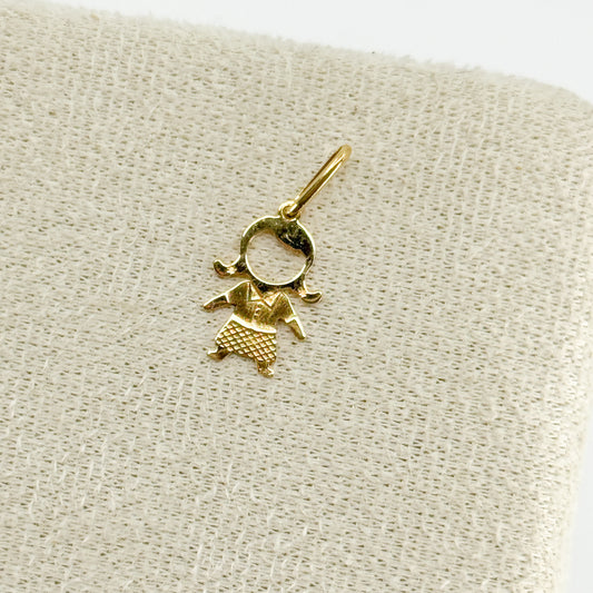 Dije Niña en Placa oro 18k ✨