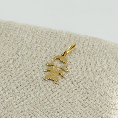Dije Niña en Placa oro 18k ✨
