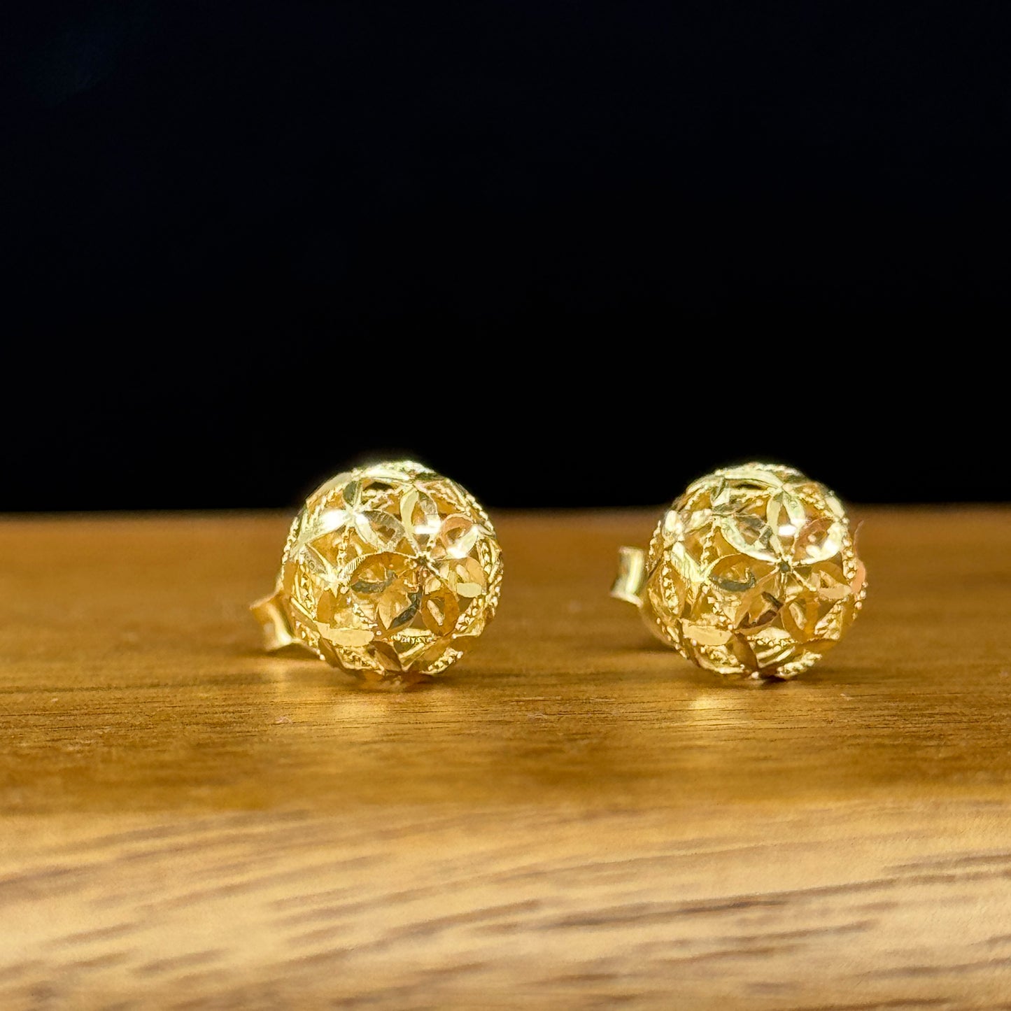 Aretes esfera con textura de malla