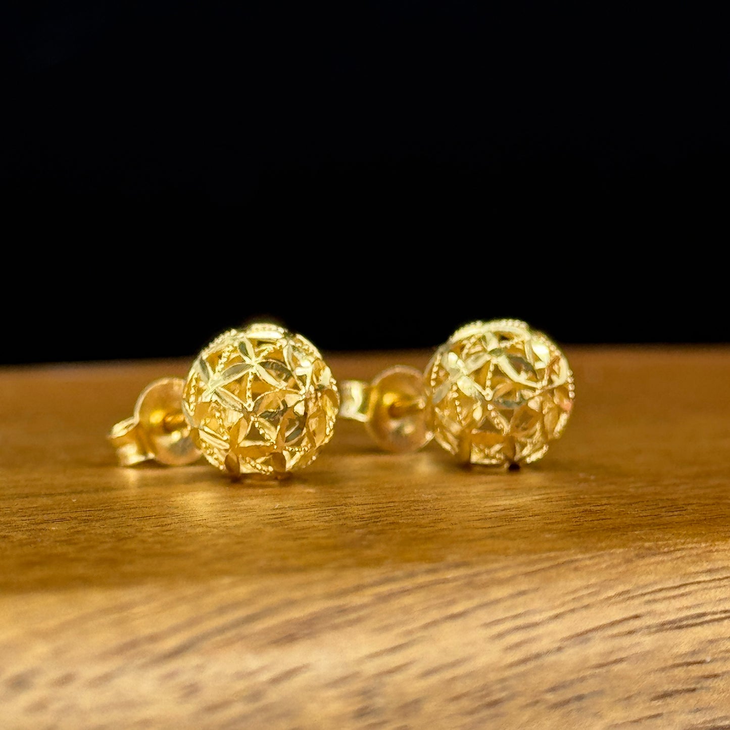 Aretes esfera con textura de malla