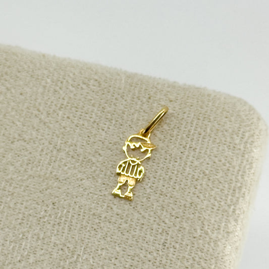 Dije Niño con Gorrito oro 18k ✨