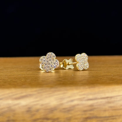 Aretes Trébol Brillante en Oro 18K