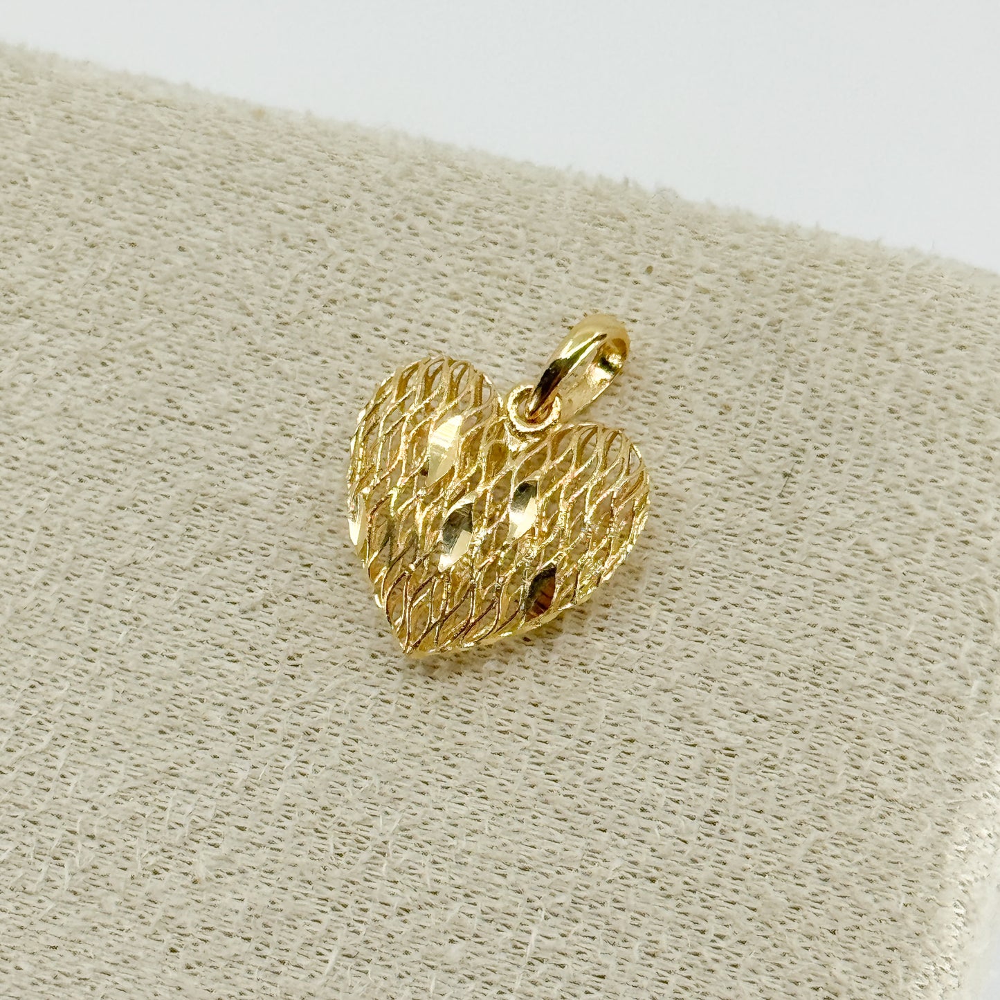 Dije “Corazón Trenzado”