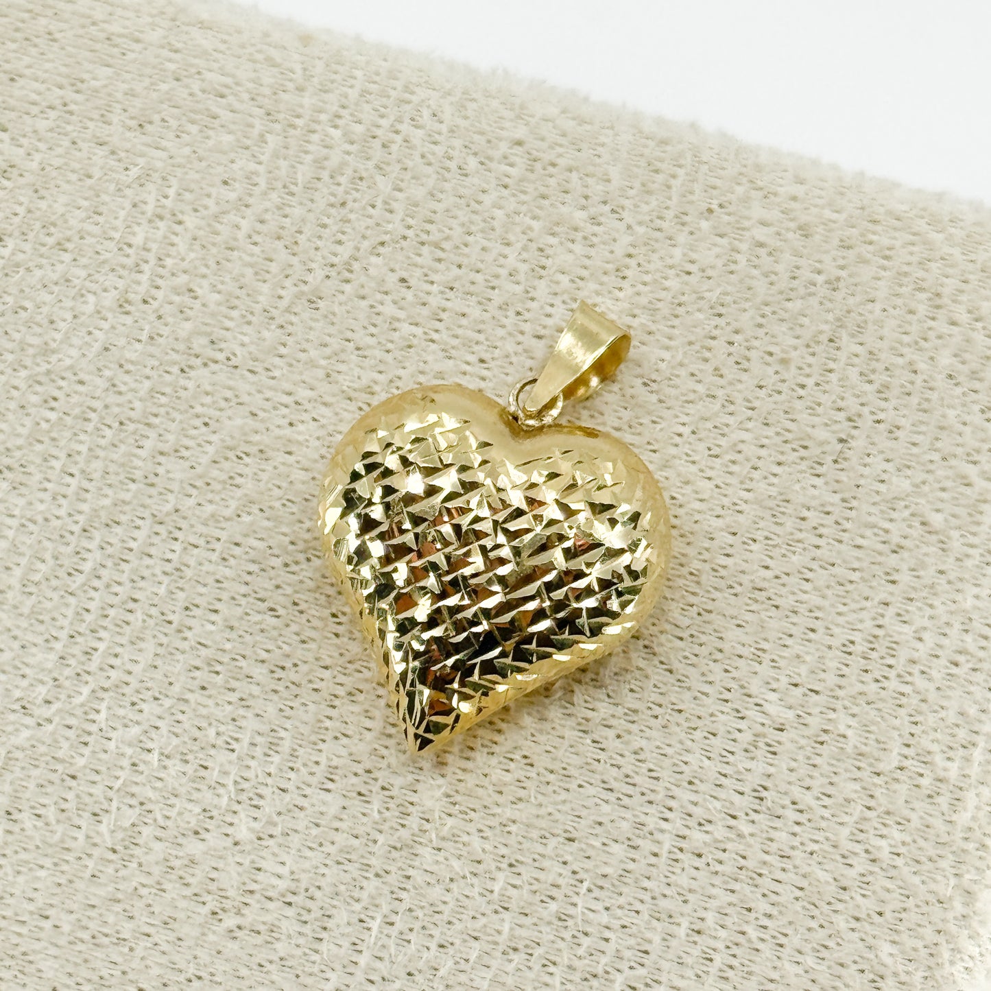 Dije Heart Bombé Facetado