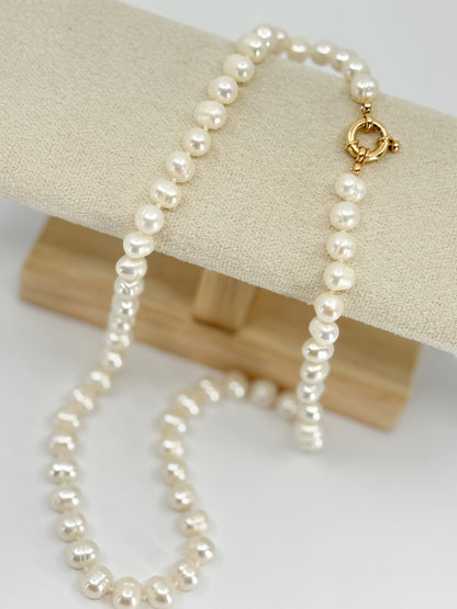 Collar Perla del Río y Broche Timón en Oro 18k 50cm