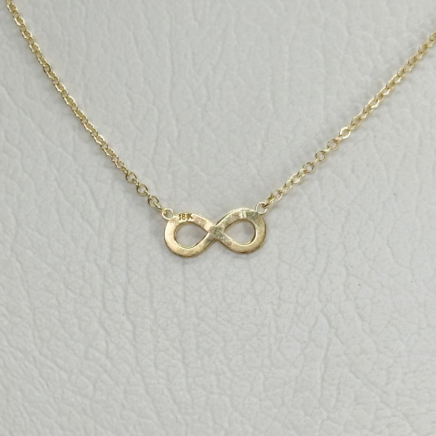 Collar “Infinito de Amor”