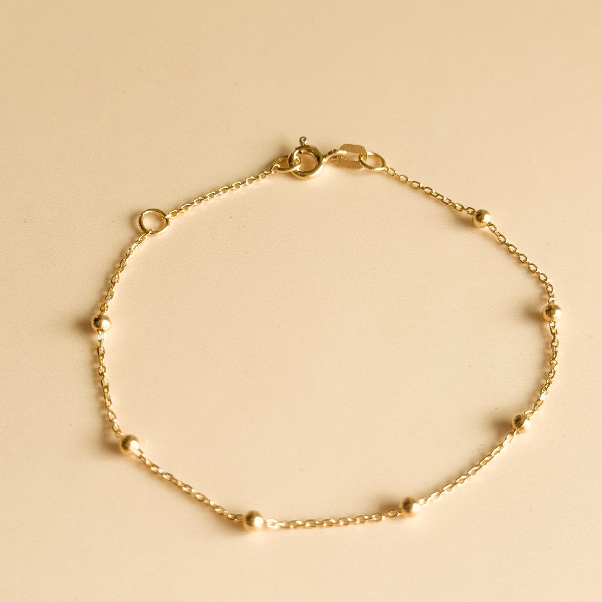 Pulsera Satélite Clásica 18k✨