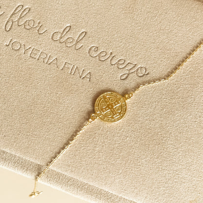 Pulsera Medalla San Benito 13 mm en Oro 18k