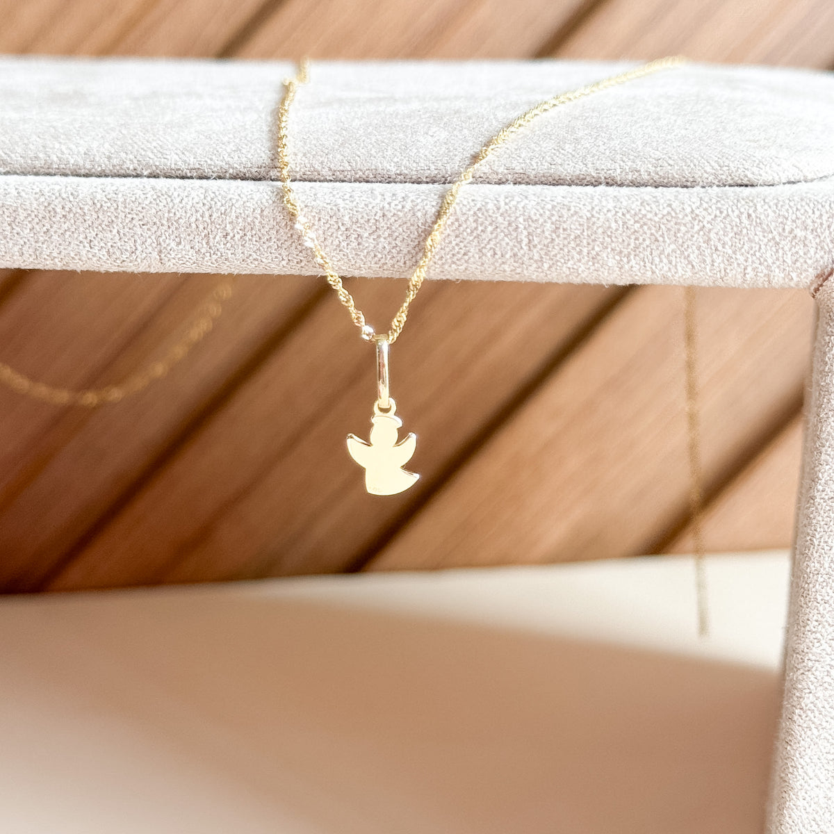 Dije Ángel de la Guarda en Oro 18k