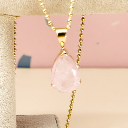 Dije Morganita Gota Natural en Oro 18k