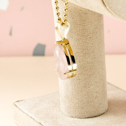 Dije Morganita Gota Natural en Oro 18k