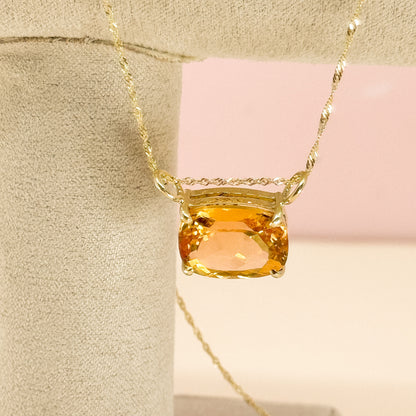 Dije Citrino Rectangular Natural en Oro 18k
