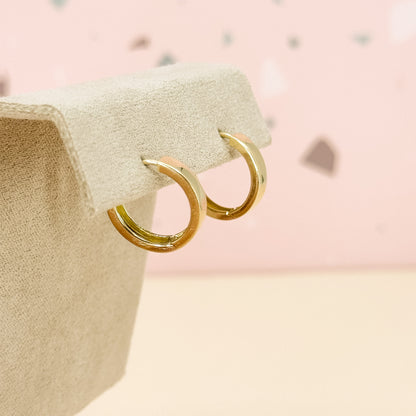 Argolla Modelo Cinta en Oro 18k