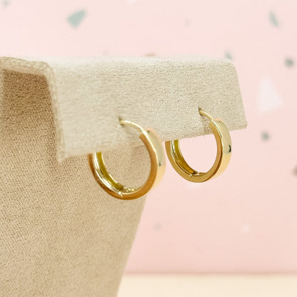 Argolla Modelo Cinta en Oro 18k