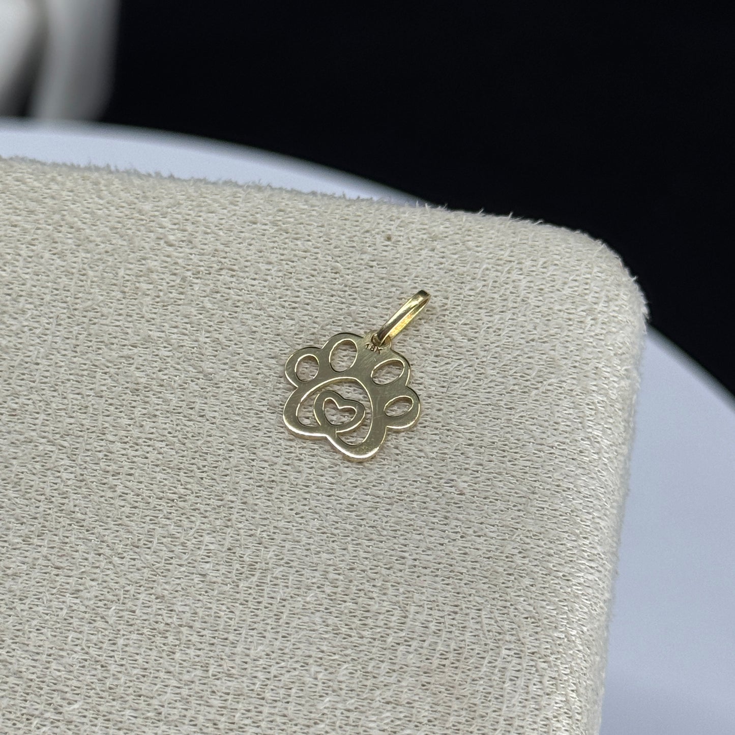Dije Huellita de Amor en Oro 18K