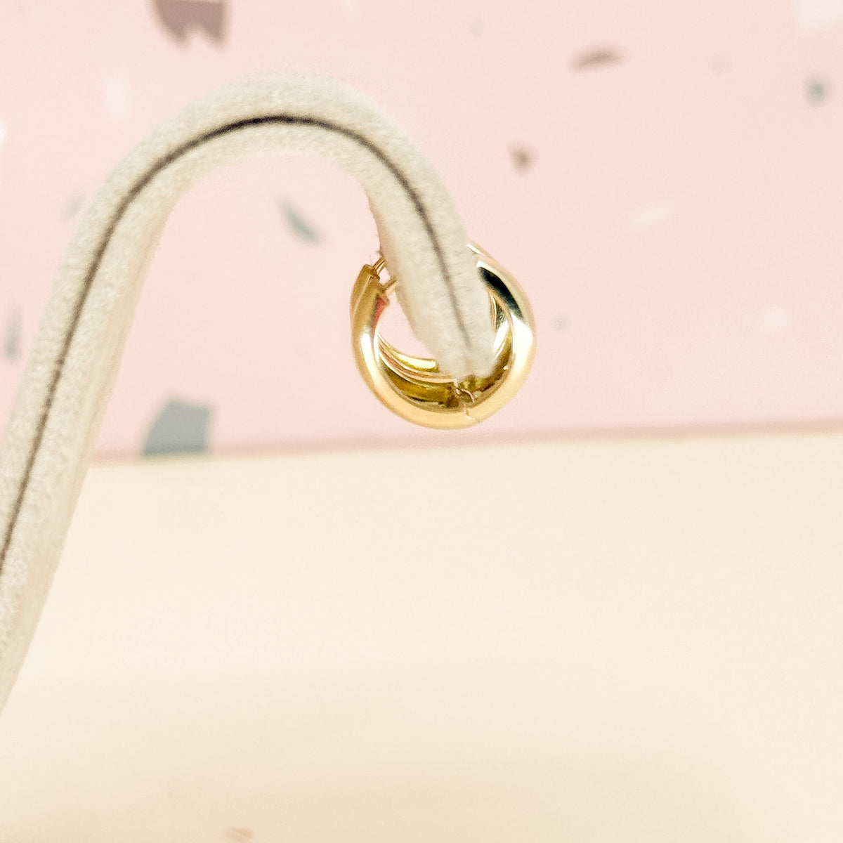 Argolla Modelo Canoa en Oro 18k