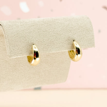 Argolla Modelo Canoa en Oro 18k