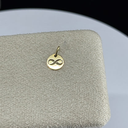 Dije Infinito Eterno Calado en Oro 18K