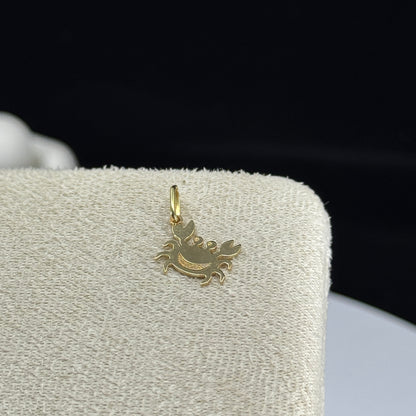 Dije Placa Cangrejo Marino en Oro 18K