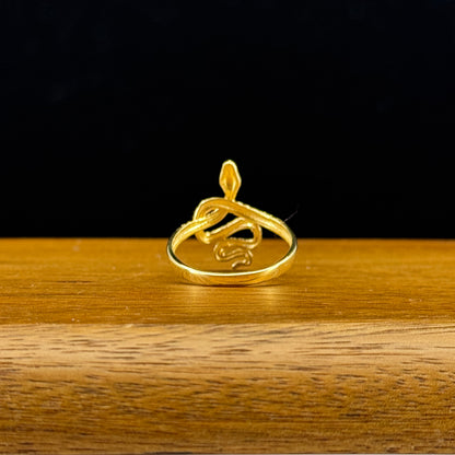 Anillo Serpiente Elegante Oro 18K