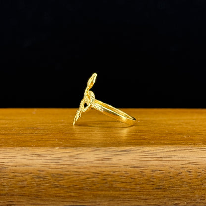 Anillo Serpiente Elegante Oro 18K