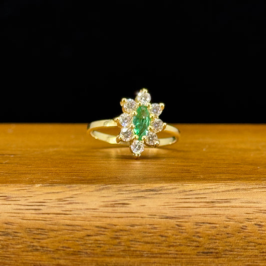 Anillo Esmeralda Colombiana y Diamantes Oro 18K