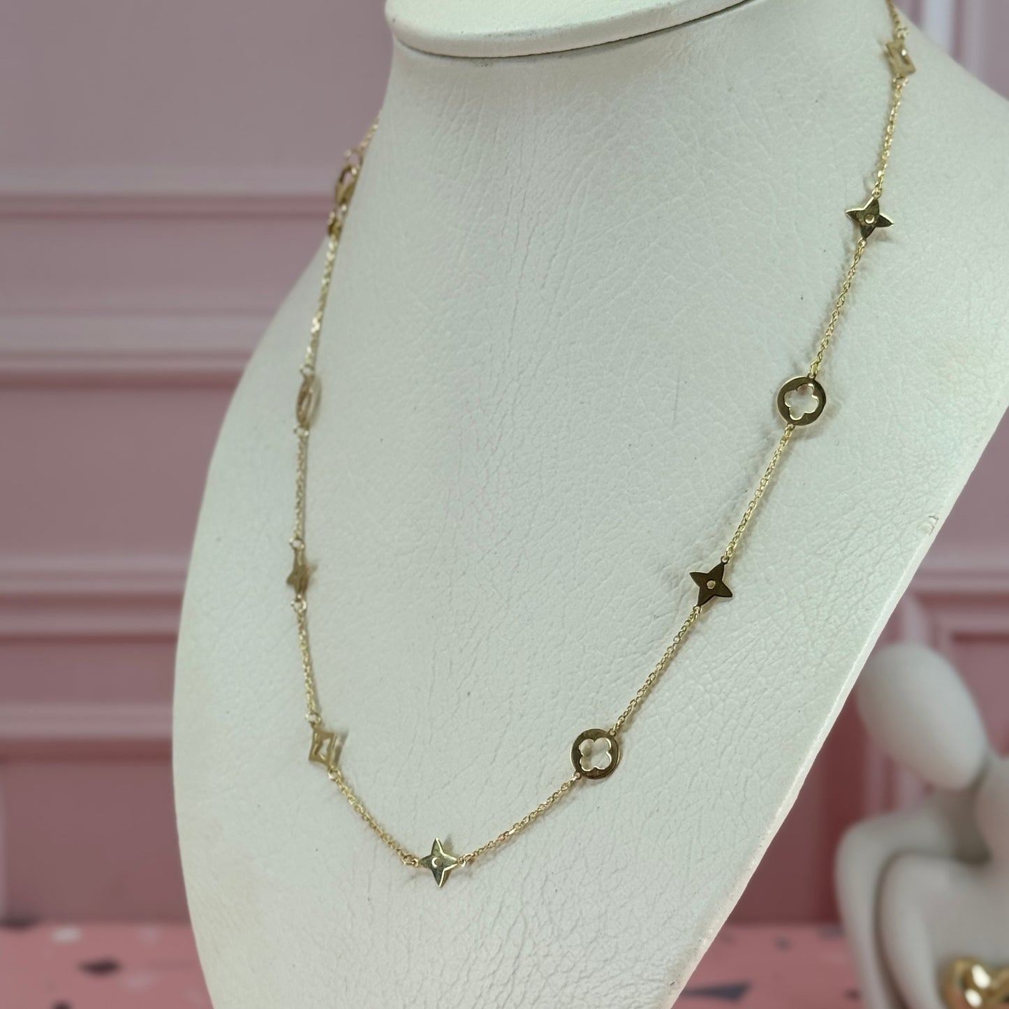 Collar Estrellas & Tréboles – Oro 18K