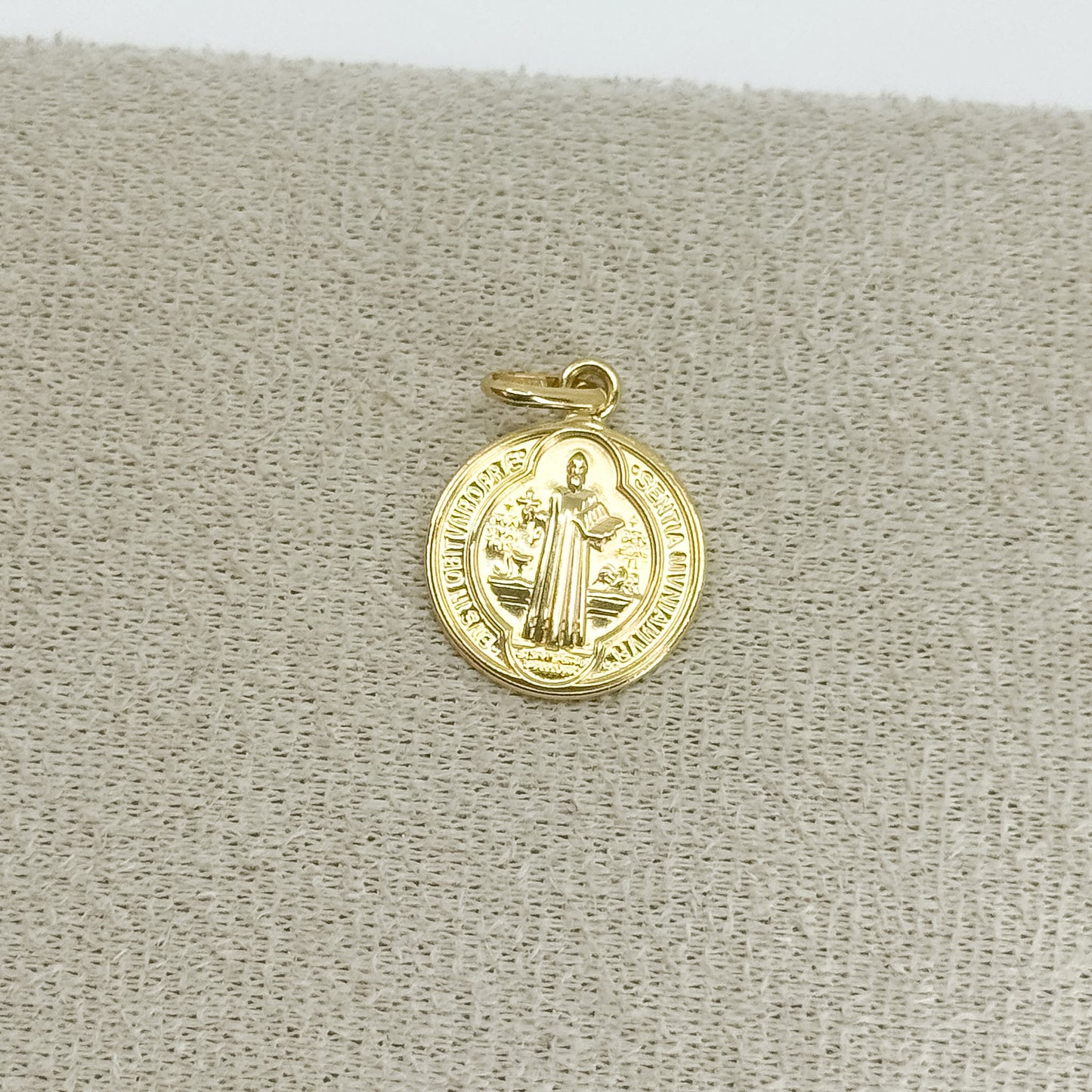 Dije Medalla San Benito